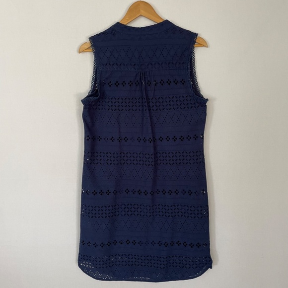 INA Size Medium Sleeveless Shift Pull Over Shirt Dress Navy Blue Eyelet Lined - Picture 5 of 9